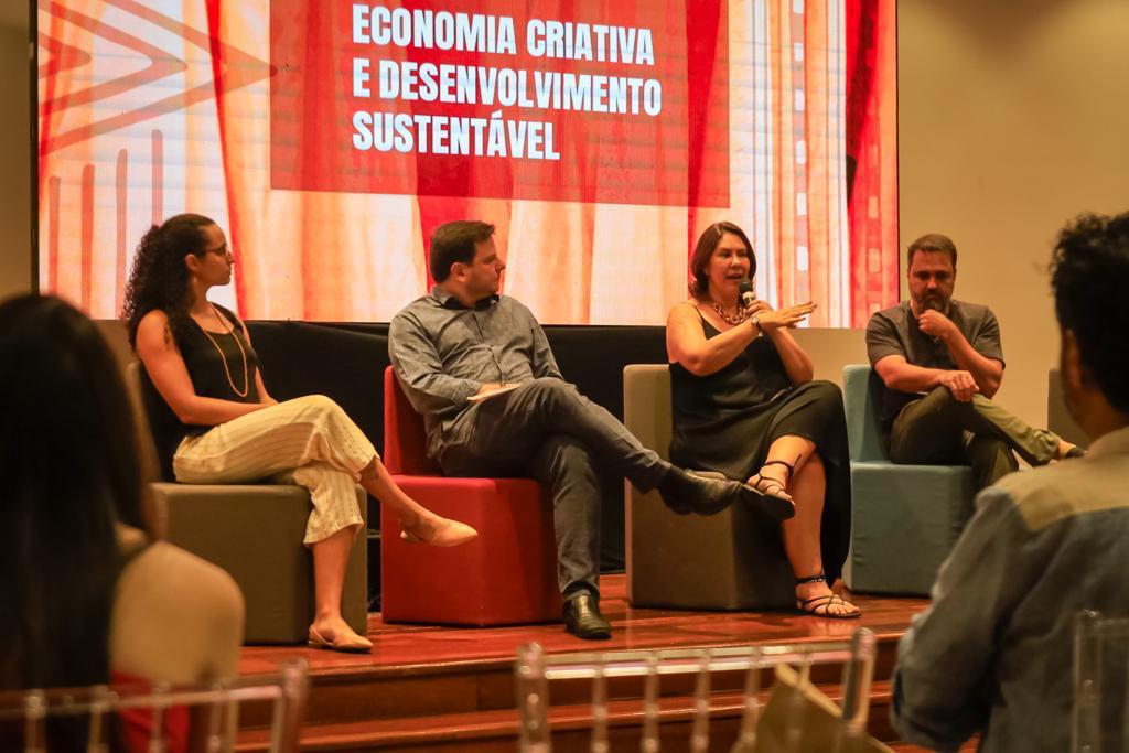 Produtores de moda da Amazônia conhecem mais sobre comunicação e apoio para projetos em apresentação da Plataforma Amazônia Vox